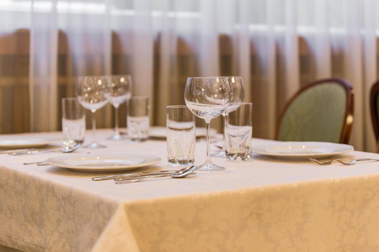 Kompleks Restauracyjno-Noclegowy Rubikon Люблин Экстерьер фото
