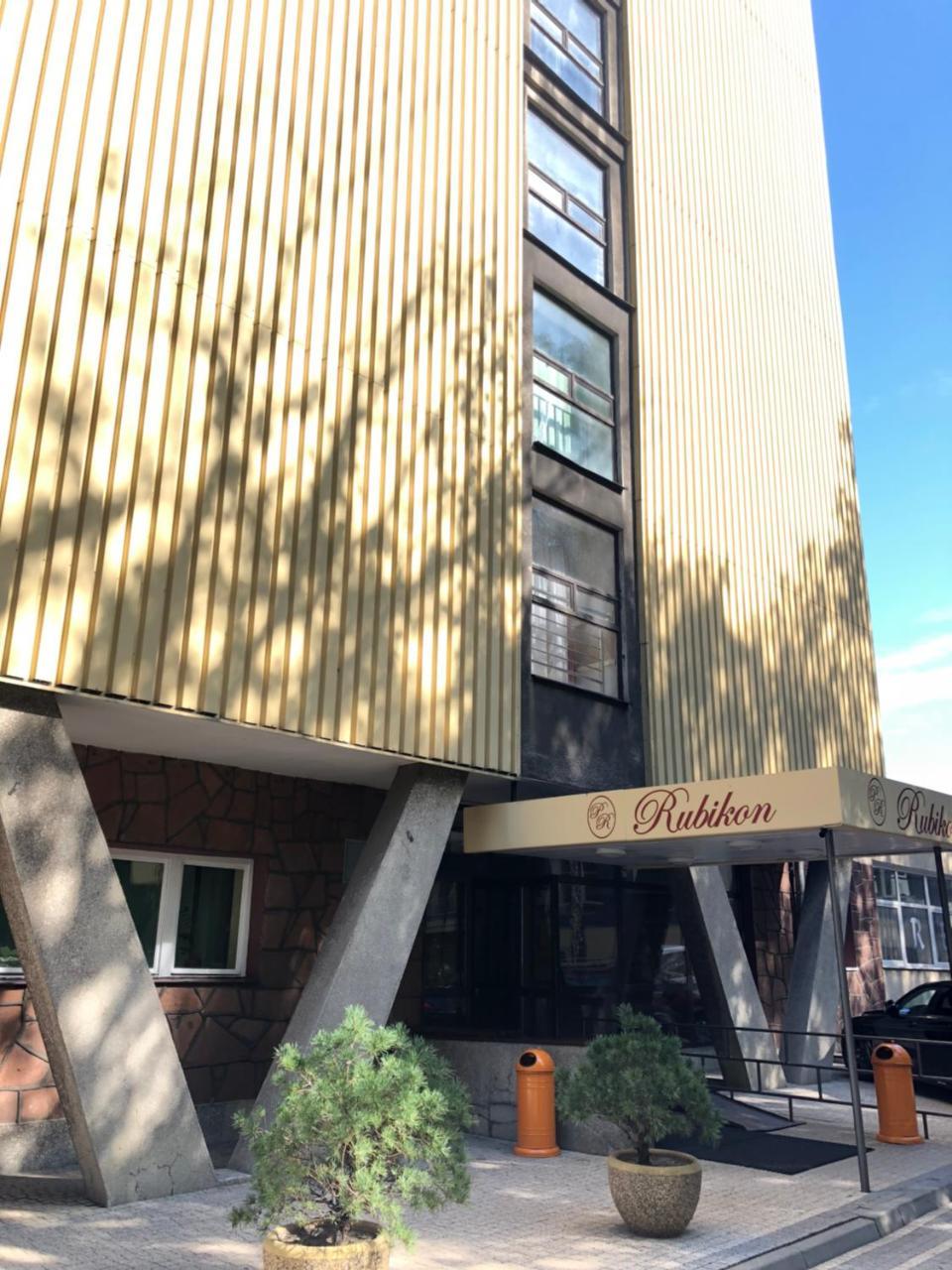 Kompleks Restauracyjno-Noclegowy Rubikon Люблин Экстерьер фото